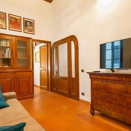 Demedici Apt W/ 2Br 1' Walk Uffizi & Ponte Vecchio Florence Exterior photo