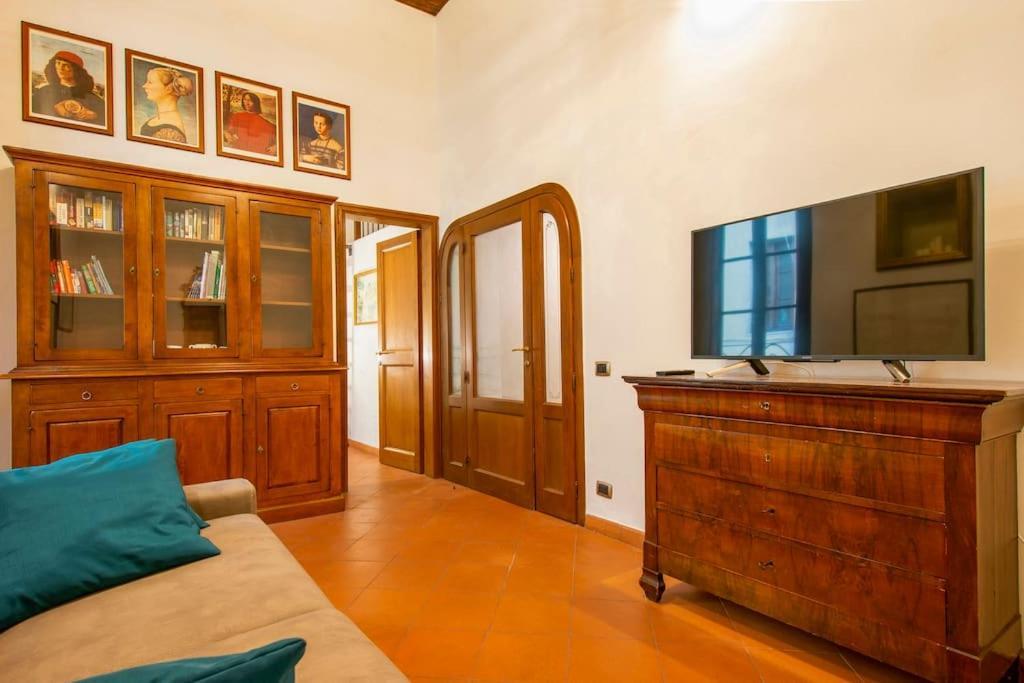Demedici Apt W/ 2Br 1' Walk Uffizi & Ponte Vecchio Florence Exterior photo