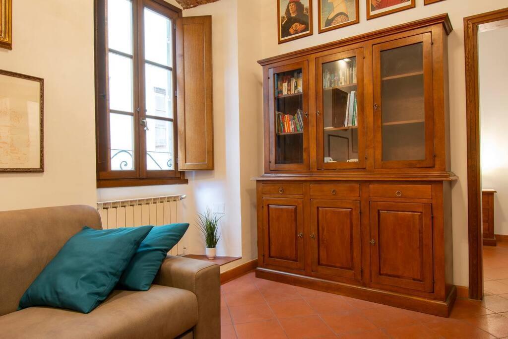 Demedici Apt W/ 2Br 1' Walk Uffizi & Ponte Vecchio Florence Exterior photo